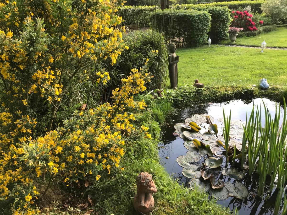 Les Chaumieres Du Pays D'Auge Bed & Breakfast Le Breuil-en-Auge Eksteriør bilde