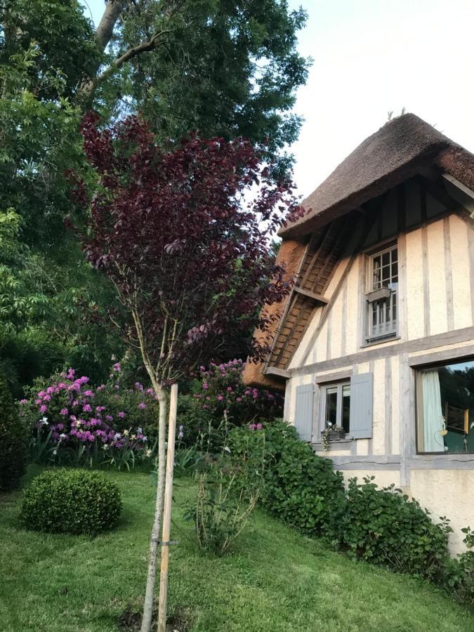 Les Chaumieres Du Pays D'Auge Bed & Breakfast Le Breuil-en-Auge Eksteriør bilde