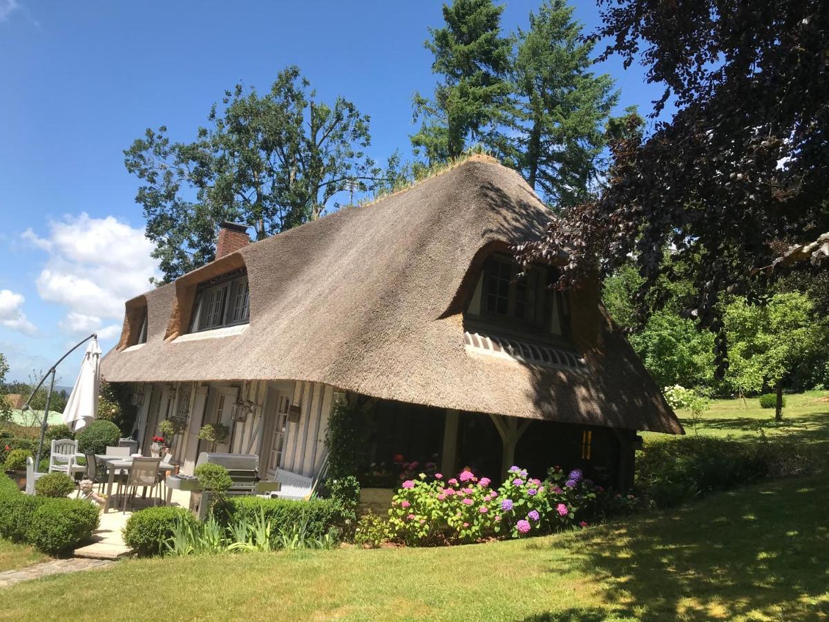 Les Chaumieres Du Pays D'Auge Bed & Breakfast Le Breuil-en-Auge Eksteriør bilde