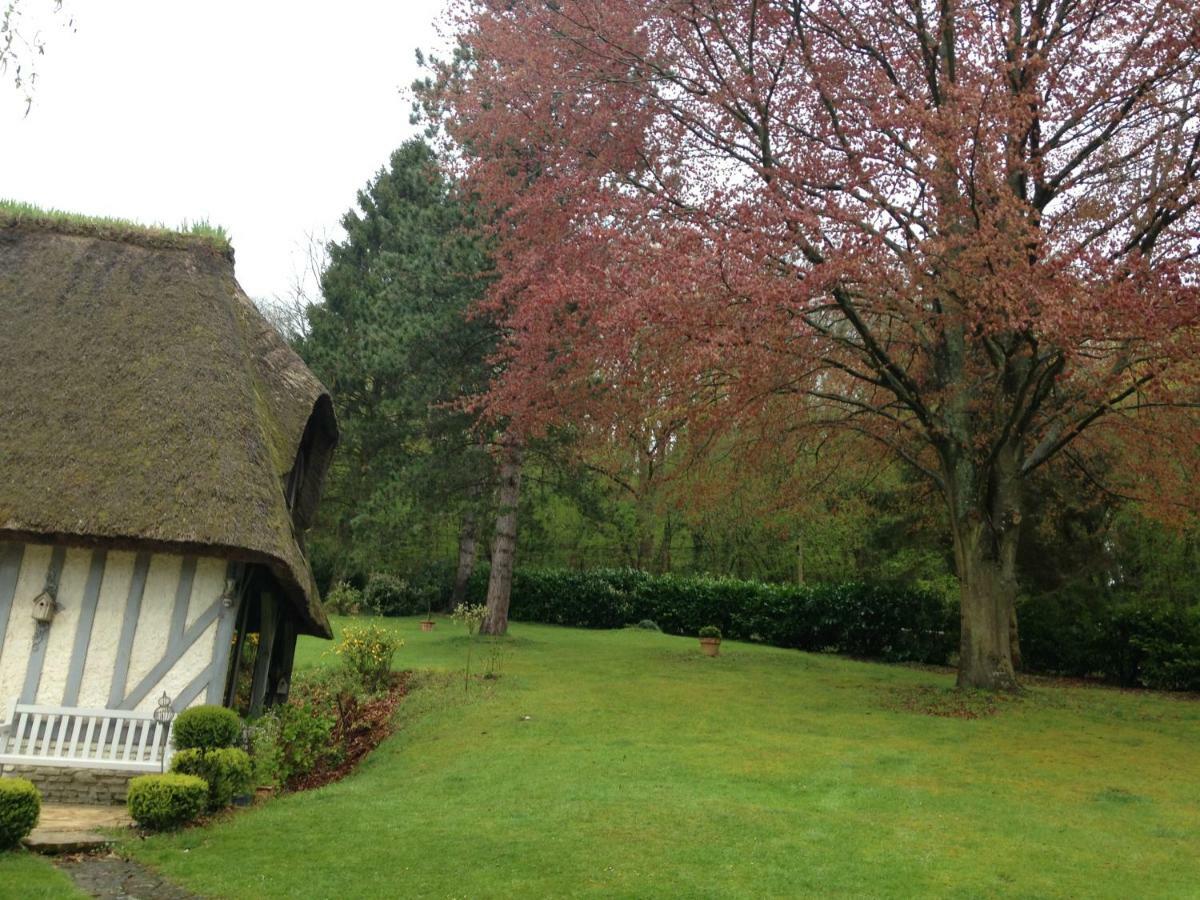 Les Chaumieres Du Pays D'Auge Bed & Breakfast Le Breuil-en-Auge Eksteriør bilde