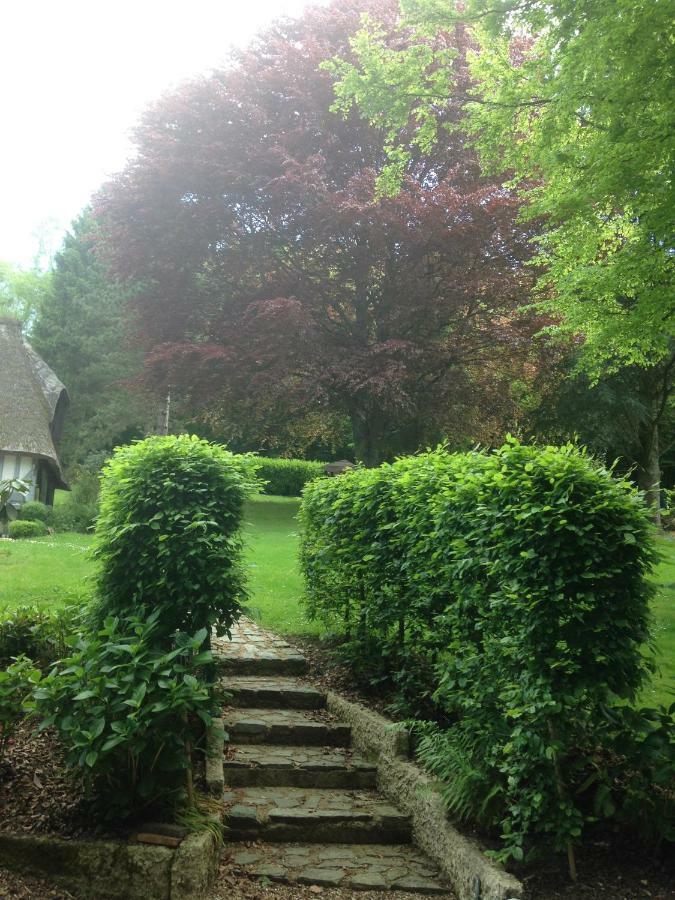 Les Chaumieres Du Pays D'Auge Bed & Breakfast Le Breuil-en-Auge Eksteriør bilde